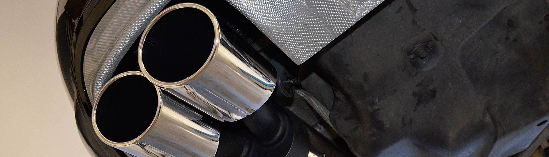 C207 A207 Mercedes Tuning AMG Bodykit Felgen Auspuff Spurverbreiterung Carbon