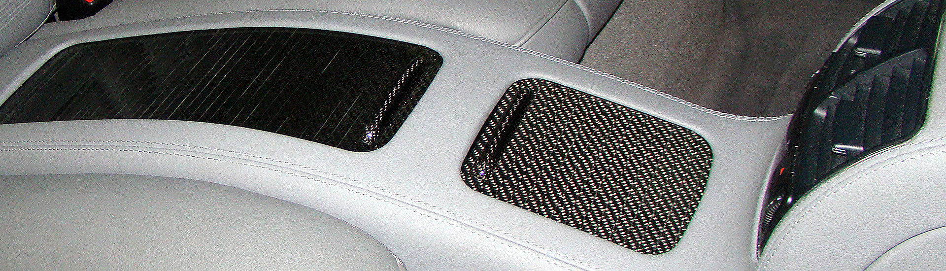 W219 CLS Mercedes Tuning AMG Interior Carbon Leather