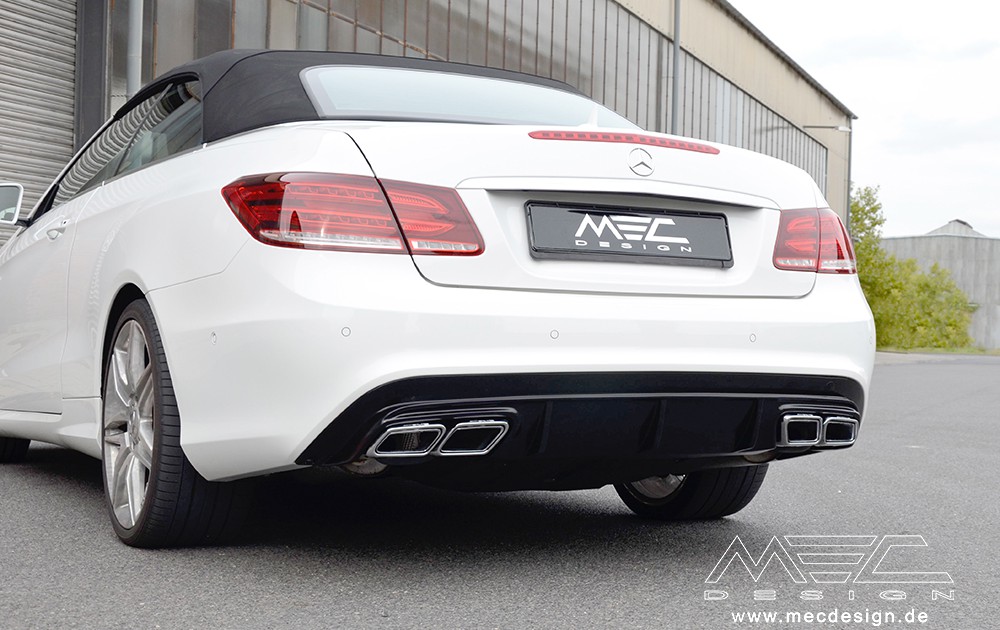 Diffuser with AMG End pipes (facelift)